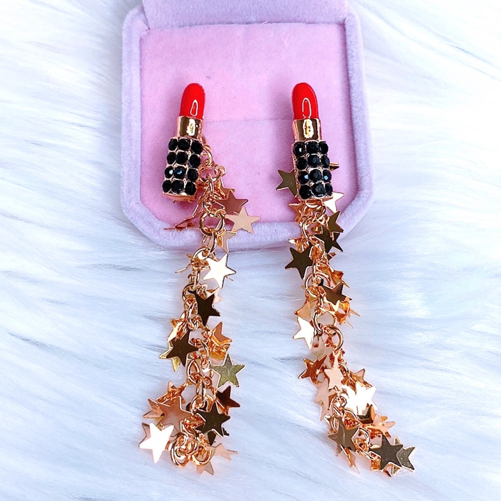 Lipstick star earrings